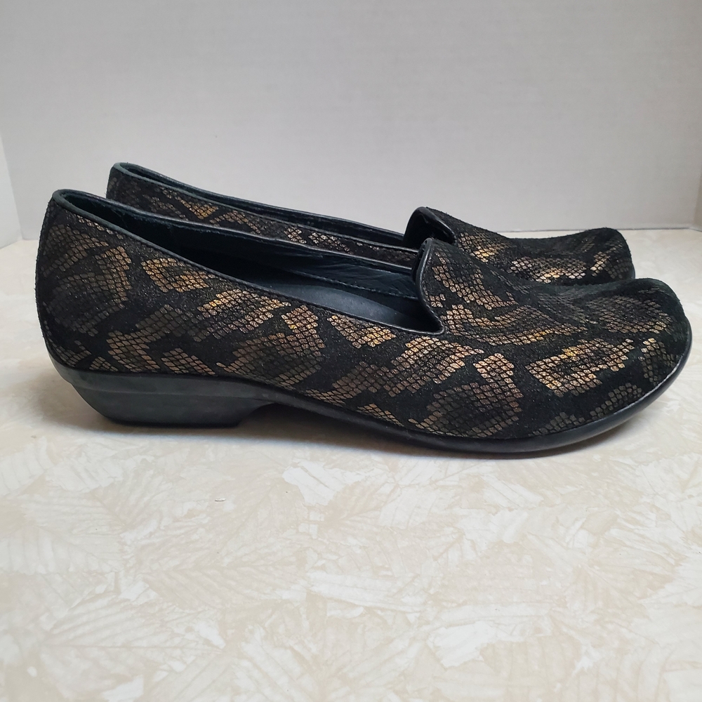 Dansko Black and Gold Patterned Loafers